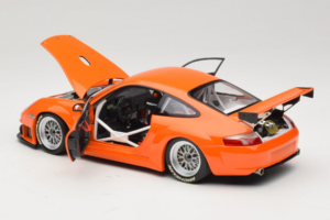 Porsche 911 996 GT3 RSR Oranž ALMS 2004 Minichamps 1:18 100046402 Metall - pilt 5/8