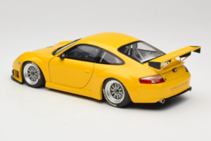 Porsche 911 996 GT3 RSR Yello ALMS 2004 Minichamps 1:18 100046401 Metall - pilt 7/8