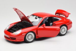 Porsche 911 996 GT3 Strasse Punane Bburago 1:18 30395 Metall - pilt 2/8