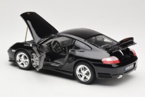 Porsche 911 996 Turbo Must Bburago 1:18 18-12030 Metall - pilt 5/8