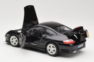Porsche 911 996 Turbo Must Bburago 1:18 3367 Metall - pilt 5/8