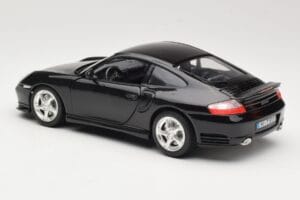 Porsche 911 996 Turbo Must Bburago 1:18 3367 Metall - pilt 7/8