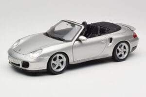 Porsche 911 996 Turbo Kabriolett Hõbedane Maisto 1:18 31660 Metall