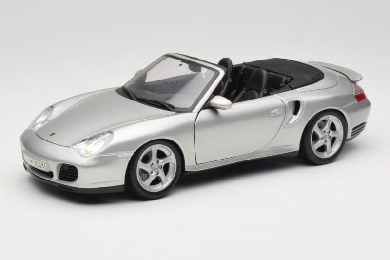 Porsche 911 996 Turbo Kabriolett Hõbedane Maisto 1:18 31660 Metall