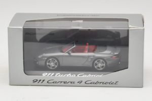 Porsche 911 997 Turbo Cabriolet Grey Metallic Minichamps 1:43 WAP02015216 Metall - pilt 5/5
