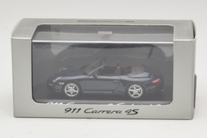 Porsche 911 997 Carrera 4 Kabriolett Tumesinine Minichamps 1:43 WAP02015216-R1 Metall - pilt 4/4