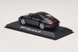 Porsche 911 997 Carrera 4 Dark Blue Metallic Minichamps 1:43 WAP02001518 Metall - pilt 3/4