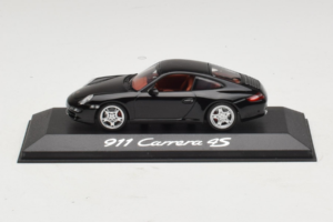 Porsche 911 997 Carrera 4S Must Minichamps 1:43 WAP02010116 Metall