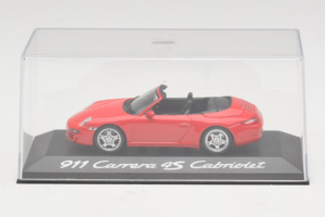 Porsche 911 997 Carrera 4S Kabriolett Punane Minichamps 1:43 WAP02015316 Metall - pilt 5/5