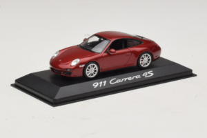 Porsche 911 997 Carrera 4S Punane Minichamps 1:43 WAP02001718 Metall - pilt 2/4