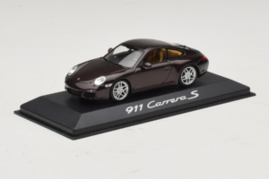 Porsche 911 997 Carrera S Brown Metallic Minichamps 1:43 WAP02001318 Metall - pilt 2/4