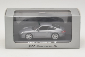 Porsche 911 997 Carrera S Grey Metallic Minichamps 1:43 WAP02011615-P1 Metall - pilt 4/4