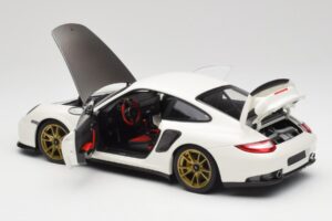 Porsche 911 997 GT2 RS Valge & Kuldne Veljed Minichamps 1:18 100069406 Metall - pilt 5/8