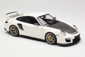 Porsche 911 997 GT2 RS Valge Minichamps 1:18 100069400 Metall - pilt 6/8