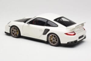 Porsche 911 997 GT2 RS Valge Minichamps 1:18 100069400 Metall - pilt 7/8
