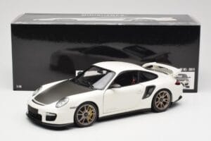 Porsche 911 997 GT2 RS Valge Minichamps 1:18 100069400 Metall - pilt 8/8