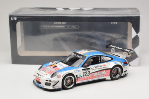 Porsche 911 997 GT3 R #123 Muhlner Motorsport E. Fumal / E. Thiry 24 Hours of Spa 2011 Minichamps 1:18 151118923 Metall - pilt 6/6