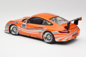 Porsche 911 997 GT3 R #88 Porsche Consulting 2005 AUTOart 1:18 77821 Metall - pilt 7/8