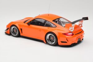 Porsche 911 997 GT3 R Street Oranž Minichamps 1:18 151108901 Metall - pilt 5/6