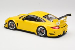 Porsche 911 997 GT3 R Street Racing Kollane Minichamps 1:18 151108902 Metall - pilt 5/6