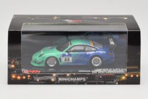 Porsche 911 997 GT3 R #44 Team Falken S. Henzler / P. Dumbreck / M. Ragginger / S. Asch 24 Hours Nurburgring 2011 Minichamps  - pilt 4/4