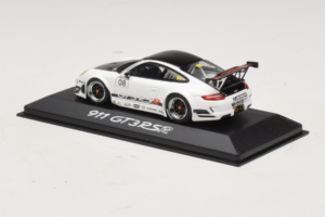 Porsche 911 997 GT3 RS #8 Valge Minichamps 1:43 WAP02003018 Metall - pilt 3/4