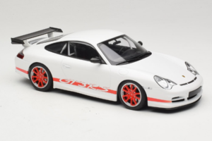 Porsche 911 996 GT3 RS Valge Punane Triip Minichamps 1:18 155062020 Metall - pilt 4/6