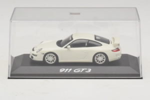 Porsche 911 997 GT3 Valge Minichamps 1:43 WAP02012016 Metall - pilt 4/5
