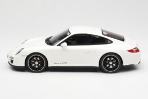 Porsche 911 997 GTS Valge GT Spirit 1:18 GT287 Vaik - pilt 3/6