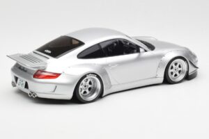 Porsche 911 997 RWB Abu Dhabi IXO 1:18 18CMC166 Metall - pilt 2/6