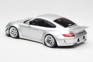 Porsche 911 997 RWB Abu Dhabi IXO 1:18 18CMC166 Metall - pilt 5/6