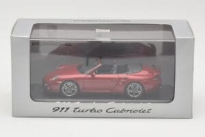 Porsche 911 997 Turbo Kabriolett Punane Minichamps 1:43 WAP0200130A Metall - pilt 4/4