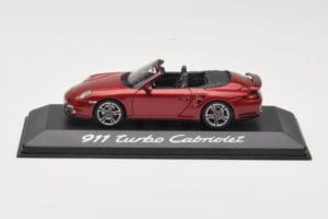 Porsche 911 997 Turbo Kabriolett Punane Minichamps 1:43 WAP0200130A Metall