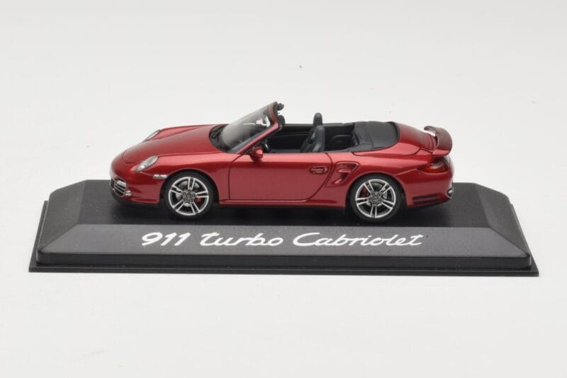 Porsche 911 997 Turbo Kabriolett Punane Minichamps 1:43 Porsche 911 997 Turbo Kabriolett Punane Minichamps 1:43 WAP0200130A Metall