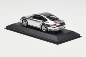 Porsche 911 997 Turbo Chrome Silver Minichamps 1:43 WAP02060816-R Metall - pilt 4/5