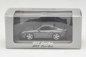 Porsche 911 997 Turbo Grey Metallic Minichamps 1:43 WAP02013116 Metall - pilt 4/4