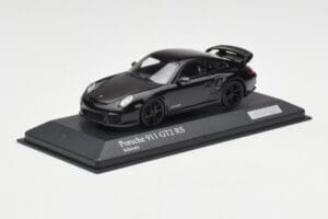 Porsche 911 997.2 GT2 RS Must Mustade Velgedega Minichamps 1:43 400069404 Metall - pilt 2/4