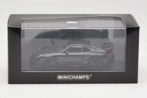 Porsche 911 997.2 GT2 RS Must Mustade Velgedega Minichamps 1:43 400069404 Metall - pilt 4/4