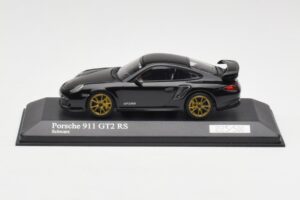 Porsche 911 997.2 GT2 RS Must Kuldaste Velgedega Minichamps 1:43 400069402 Metall