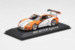 Porsche 911 GT3 R Hybrid 997.2 Presentation White Orange Minichamps 1:43 WAP0201170B Metall - pilt 2/4