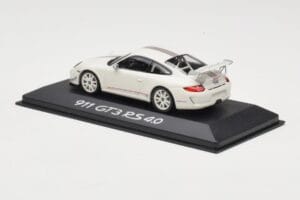 Porsche 911 997.2 GT3 RS 4.0 Valge Minichamps 1:43 WAP0200010C Metall - pilt 3/4
