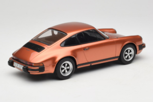 Porsche 911 G-Series Carrera 2.7 Roosteoranz GT Spirit 1:18 GT011CS Vaik - pilt 2/6