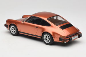 Porsche 911 G-Series Carrera 2.7 Roosteoranz GT Spirit 1:18 GT011CS Vaik - pilt 5/6