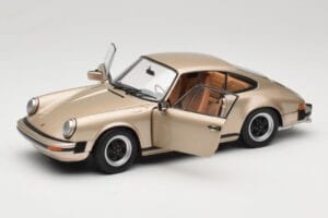 Porsche 911 Carrera 3.2 Pronks Solido 1:18 S1802602 Metall - pilt 2/8