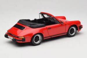 Porsche 911 SC Kabriolett Punane Minichamps 1:18 100063030 Metall - pilt 3/8