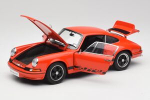 Porsche 911 Carrera RS 2.7 Oranž & Mustad Triibud AUTOart 1:18 78054 Metall - pilt 2/8
