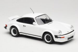 Porsche 911 SC GT Race Version IXO 1:18 18CMC007 Metall - pilt 4/6