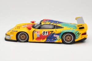 Porsche 911 GT1 #1 D. Rohr / R. Pilgrim / A. McNish 1997 UT Models 1:18 39724 Metall - pilt 4/8