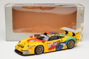 Porsche 911 GT1 #1 D. Rohr / R. Pilgrim / A. McNish 1997 UT Models 1:18 39724 Metall - pilt 8/8