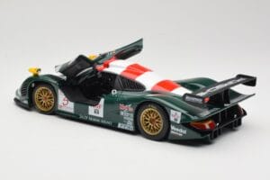 Porsche 911 GT1 #5 GT1 1997 Maisto 1:18 56055 Metall - pilt 5/8